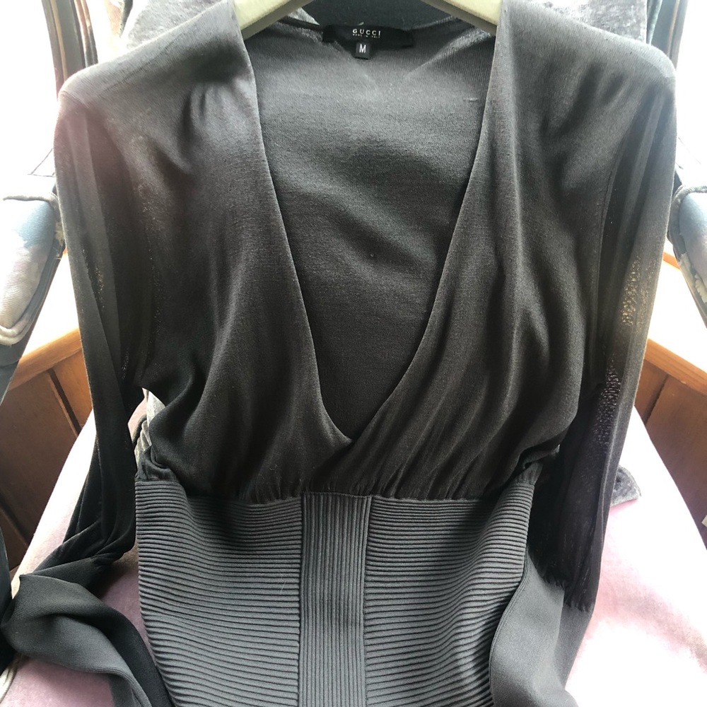 gorgeous gucci Steel grey top.